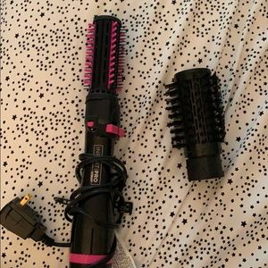CONAIR Infiniti PRO blow dry brush with 2 heads